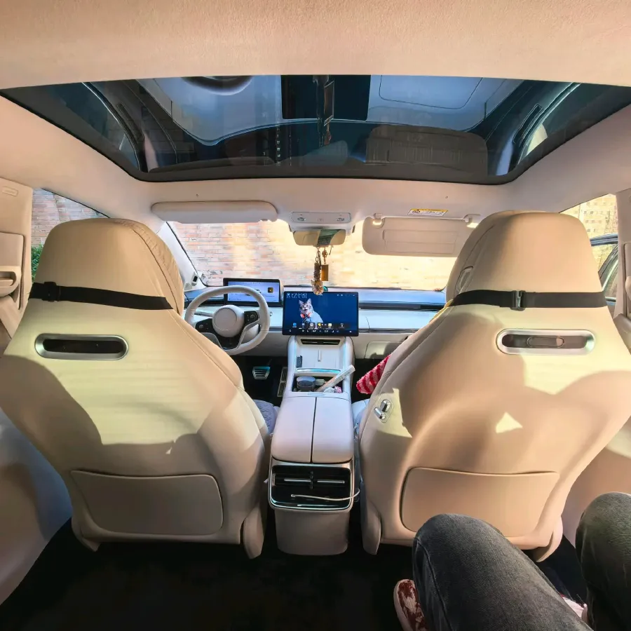 2025 Luxeed S7 BEV 100KWH,autocango,china used car exporter,china ev exporter,chinese used car exporter,chinese used ev exporter