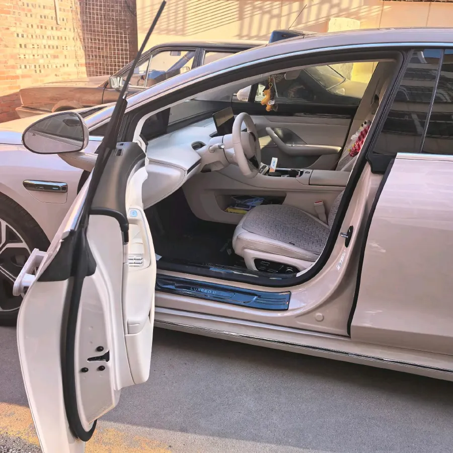 2025 Luxeed S7 BEV 100KWH,autocango,china used car exporter,china ev exporter,chinese used car exporter,chinese used ev exporter