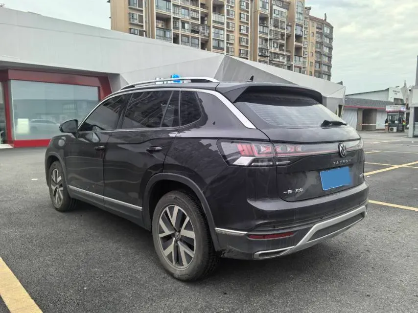 2025 Volkswagen Tayron 2.0T 186HP L4 7DCT,autocango,china used car exporter,china ev exporter,chinese used car exporter,chinese used ev exporter