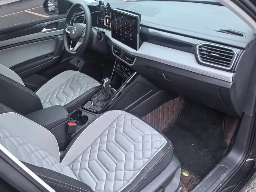 2025 Volkswagen Tayron 2.0T 186HP L4 7DCT,autocango,china used car exporter,china ev exporter,chinese used car exporter,chinese used ev exporter