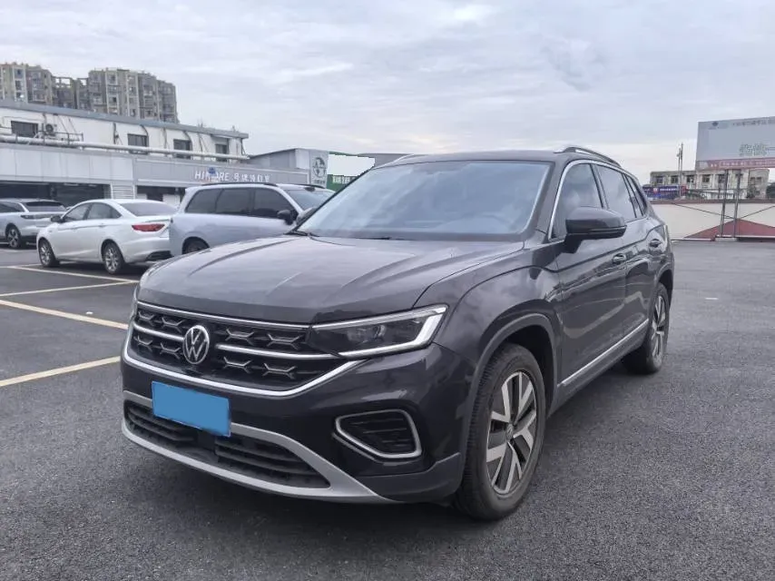 2025 Volkswagen Tayron 2.0T 186HP L4 7DCT,autocango,china used car exporter,china ev exporter,chinese used car exporter,chinese used ev exporter