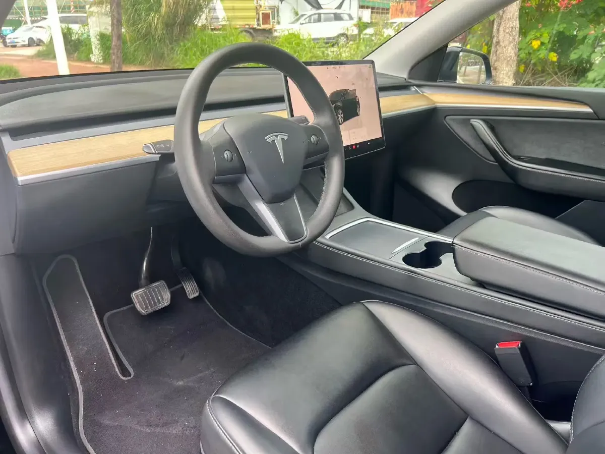 2022 Tesla Model Y BEV 60KWH,autocango,china used car exporter,china ev exporter,chinese used car exporter,chinese used ev exporter