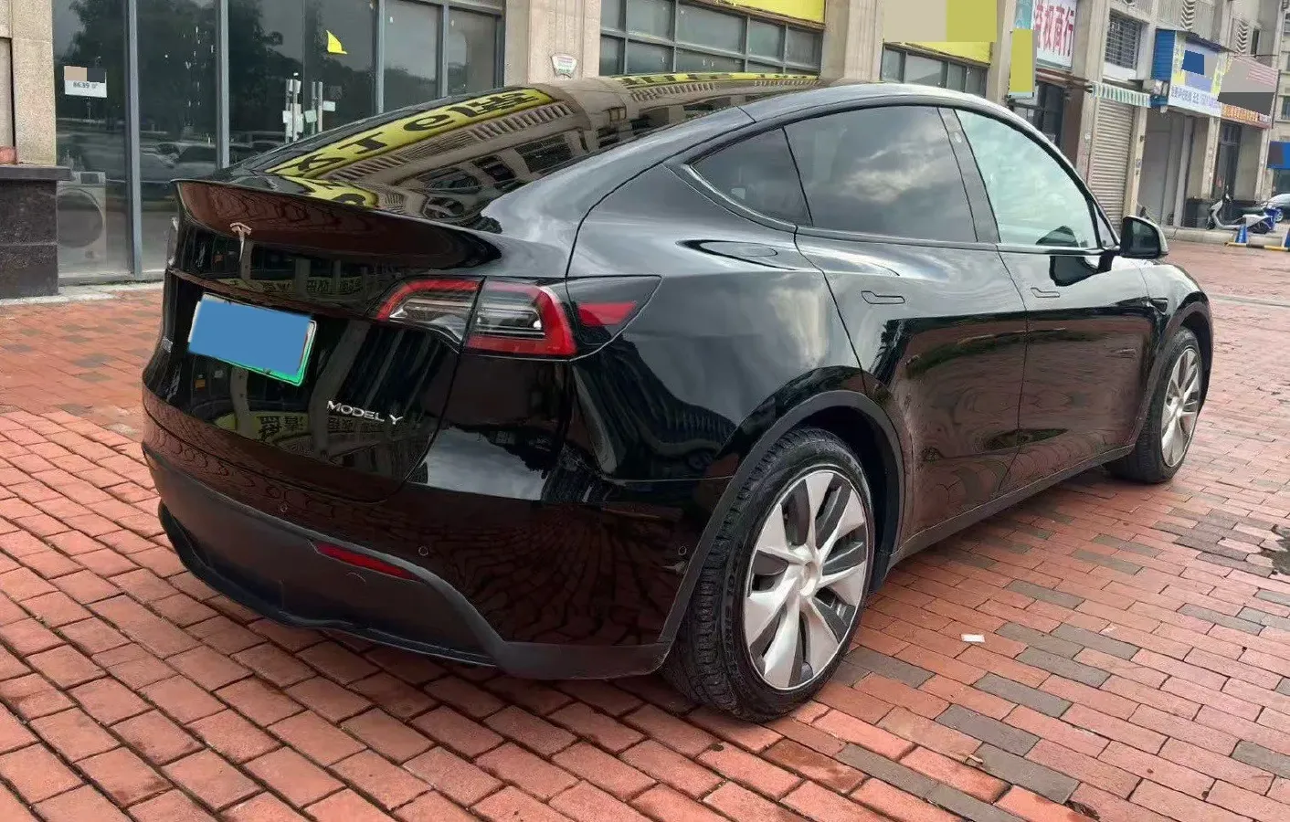 2022 Tesla Model Y BEV 60KWH,autocango,china used car exporter,china ev exporter,chinese used car exporter,chinese used ev exporter