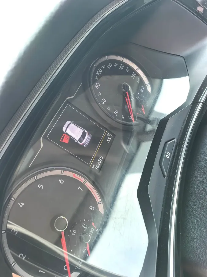 2019 Jeep Cherokee 2.0T 234HP L4 9AT,autocango,china used car exporter,china ev exporter,chinese used car exporter,chinese used ev exporter