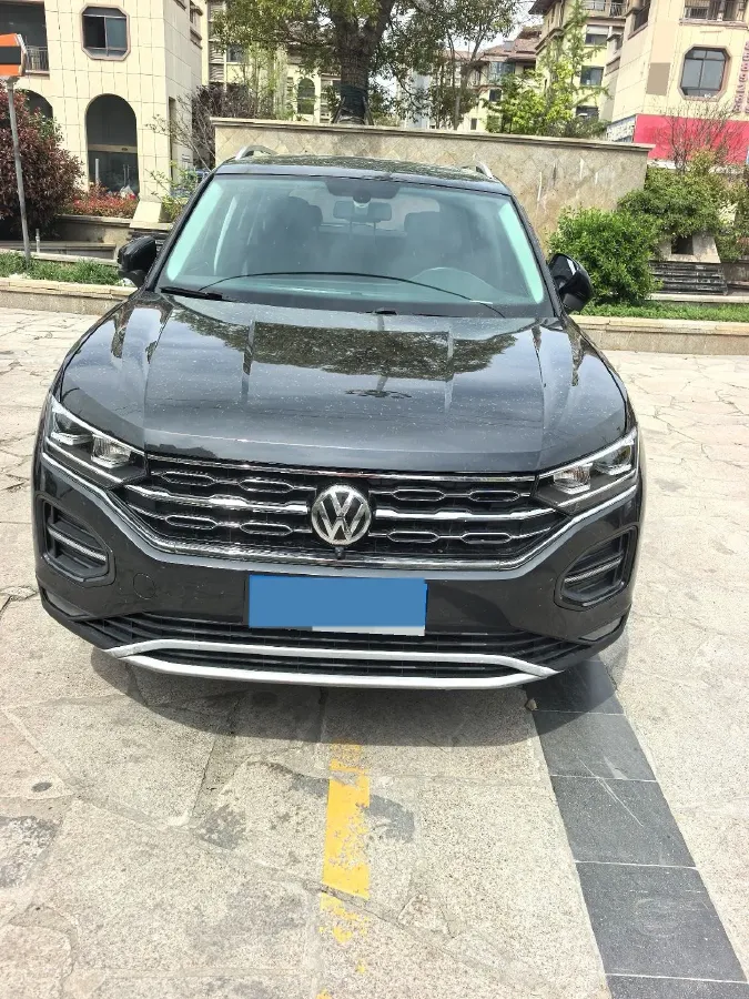 2019 Jeep Cherokee 2.0T 234HP L4 9AT,autocango,china used car exporter,china ev exporter,chinese used car exporter,chinese used ev exporter
