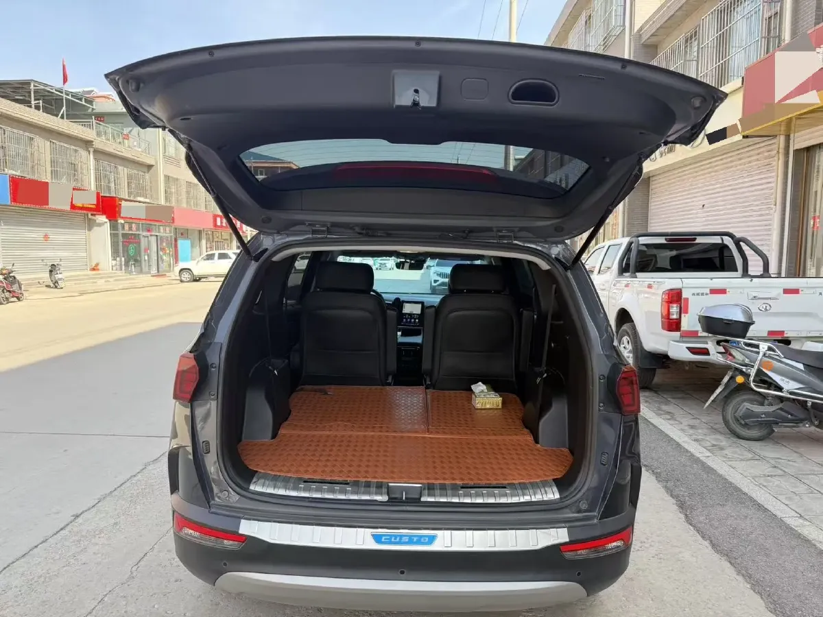 2021 Hyundai Custo 2.0T 236HP L4 8AT,autocango,china used car exporter,china ev exporter,chinese used car exporter,chinese used ev exporter