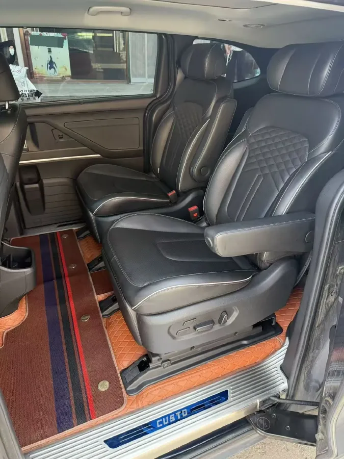 2021 Hyundai Custo 2.0T 236HP L4 8AT,autocango,china used car exporter,china ev exporter,chinese used car exporter,chinese used ev exporter