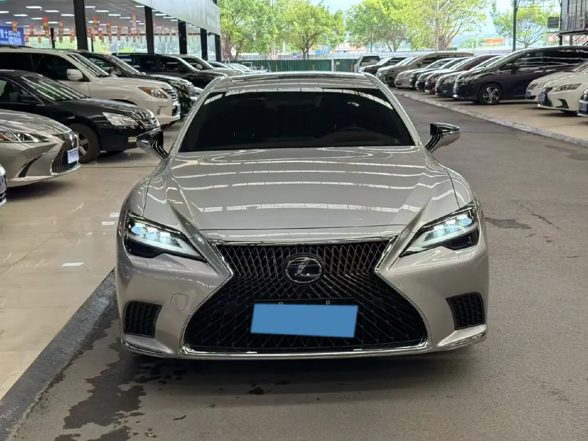 2021 Lexus LS 3.5L 299HP V6 E-CVT Hybrid,autocango,china used car exporter,china ev exporter,chinese used car exporter,chinese used ev exporter