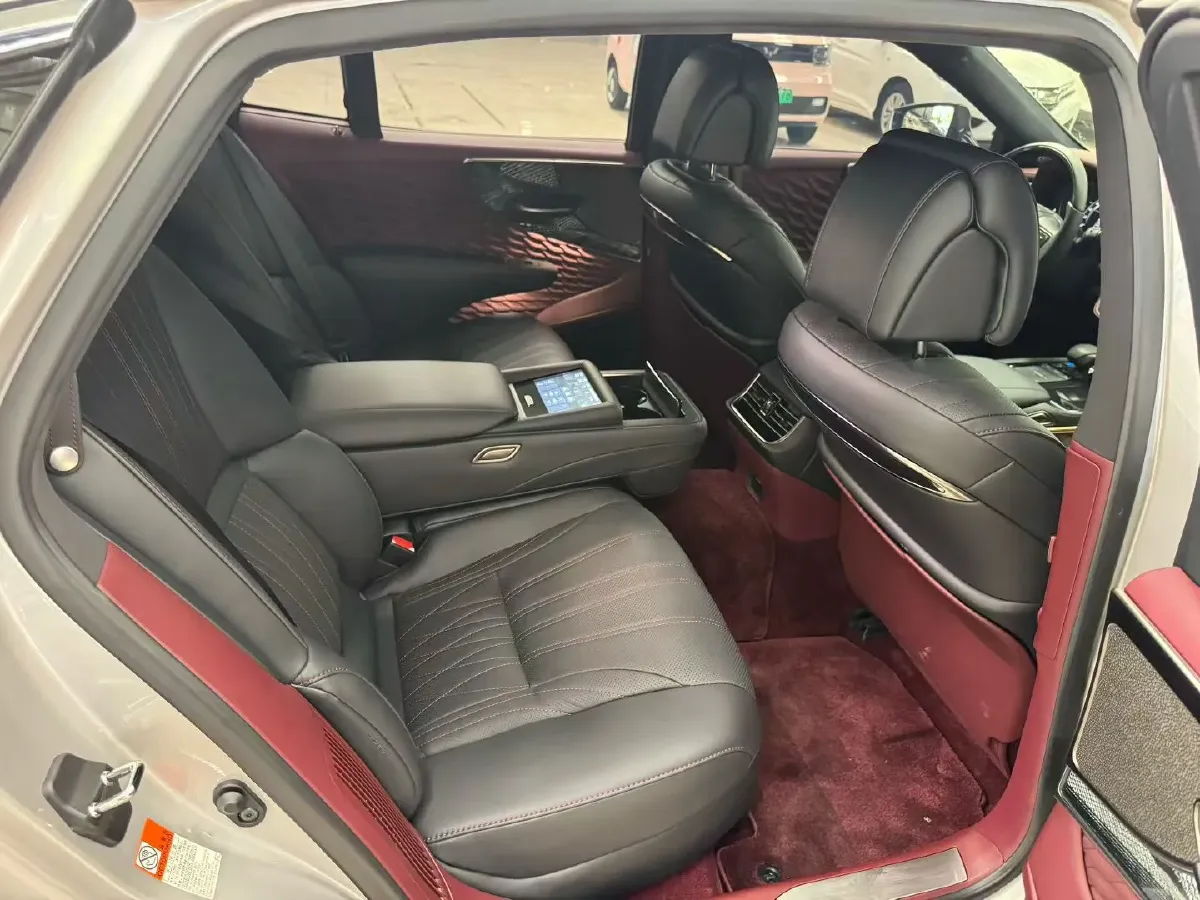 2021 Lexus LS 3.5L 299HP V6 E-CVT Hybrid,autocango,china used car exporter,china ev exporter,chinese used car exporter,chinese used ev exporter