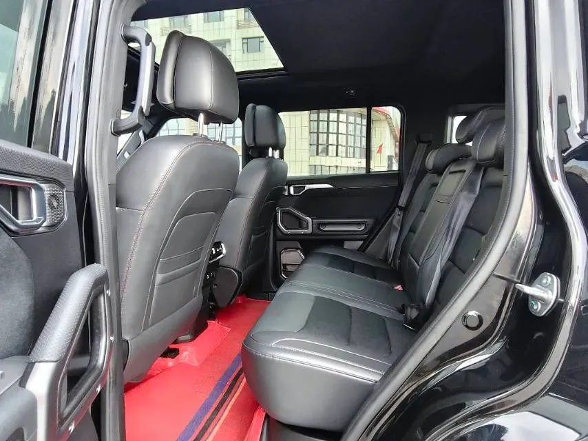 2024 Jetour Traveller 2.0T 254HP L4 7DCT,autocango,china used car exporter,china ev exporter,chinese used car exporter,chinese used ev exporter