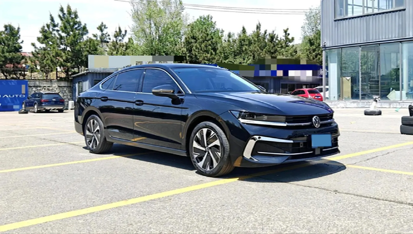 2024 Volkswagen Magotan 1.5T 160HP L4 7DCT,autocango,china used car exporter,china ev exporter,chinese used car exporter,chinese used ev exporter