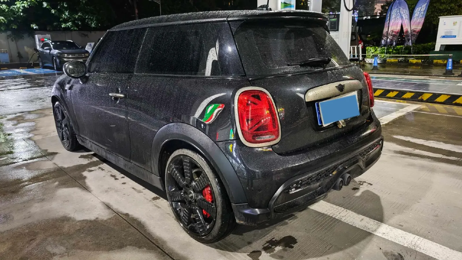 2023 MINI MINI 2.0T 178HP L4 7DCT,autocango,china used car exporter,china ev exporter,chinese used car exporter,chinese used ev exporter