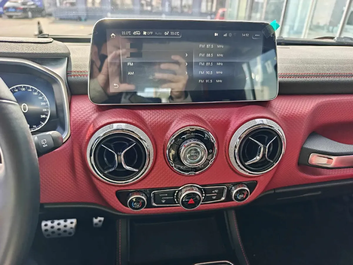 2018 Beijing BJ40 2.3T 250HP L4 6AT,autocango,china used car exporter,china ev exporter,chinese used car exporter,chinese used ev exporter