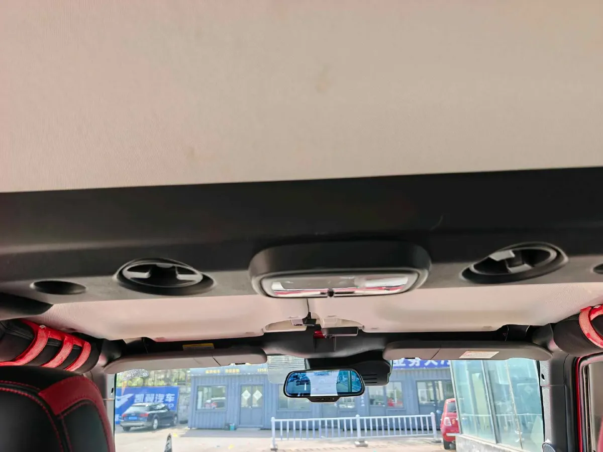 2018 Beijing BJ40 2.3T 250HP L4 6AT,autocango,china used car exporter,china ev exporter,chinese used car exporter,chinese used ev exporter