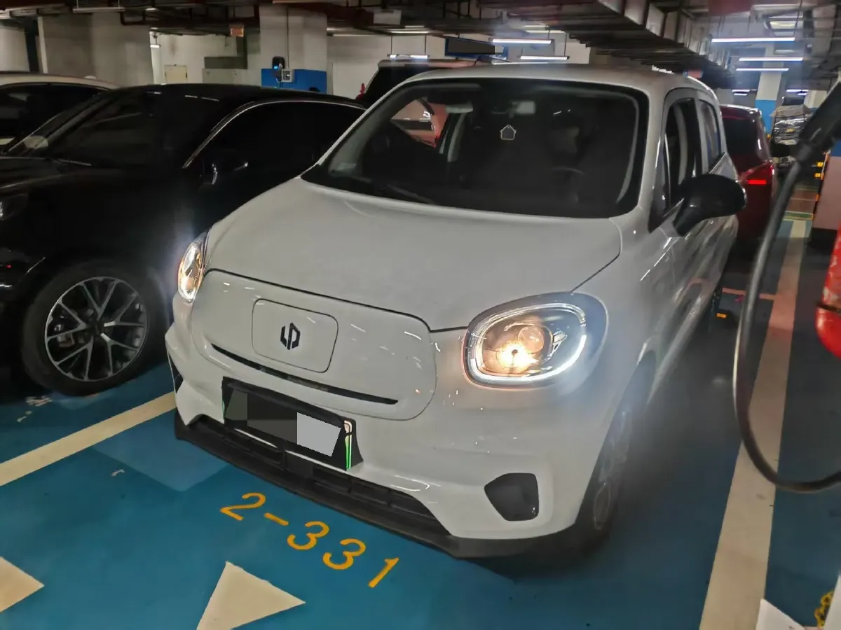2025 Leapmotor T03 BEV 41.3KWH,autocango,china used car exporter,china ev exporter,chinese used car exporter,chinese used ev exporter