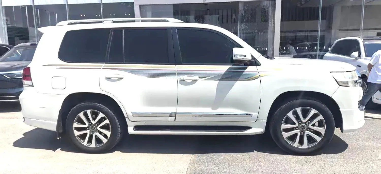 2015 Toyota Land Cruiser 4.0L 275HP V6 5AT,autocango,china used car exporter,china ev exporter,chinese used car exporter,chinese used ev exporter