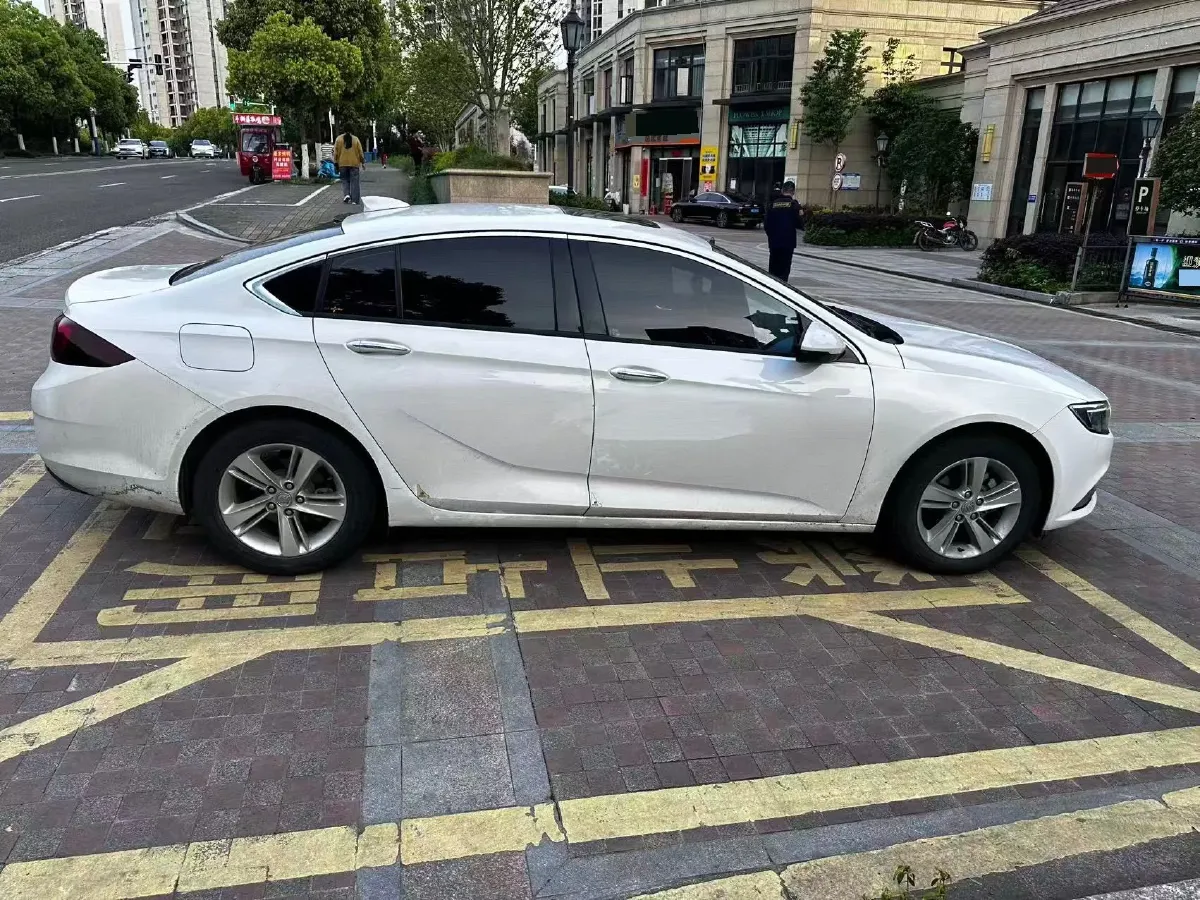 2019 Buick Regal 1.5T 170HP L4 9AT,autocango,china used car exporter,china ev exporter,chinese used car exporter,chinese used ev exporter