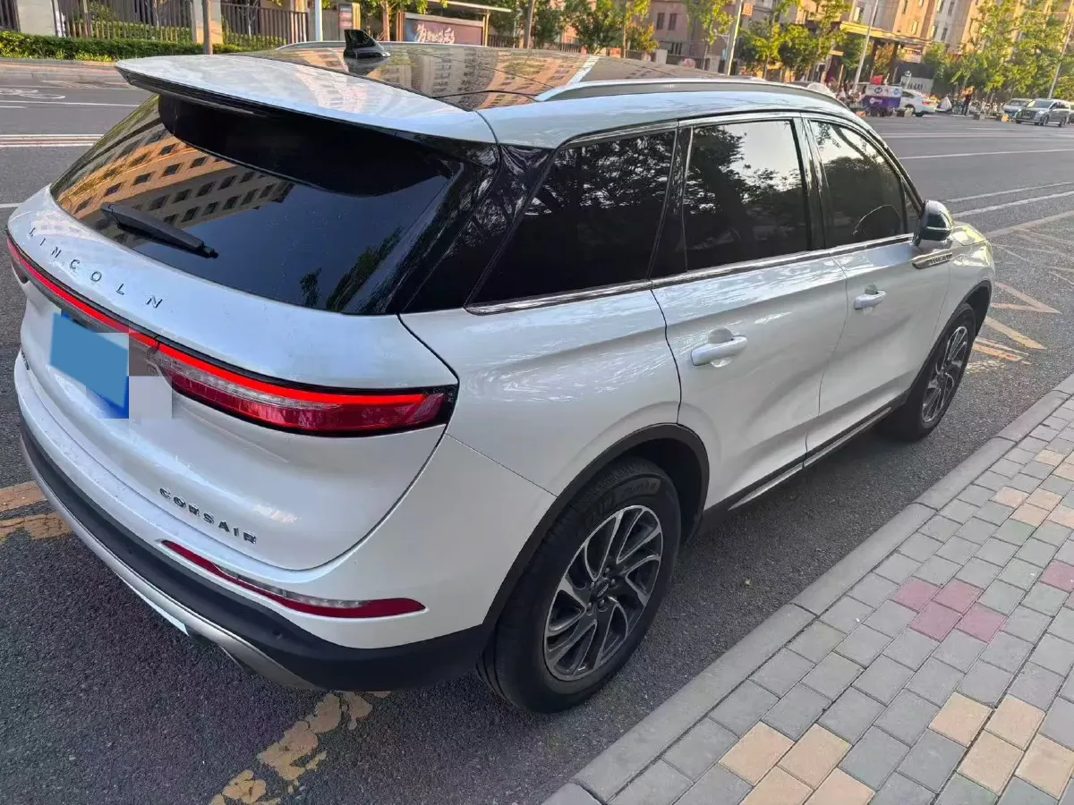 2021 Lincoln Corsair 2.0T 245HP L4 8AT,autocango,china used car exporter,china ev exporter,chinese used car exporter,chinese used ev exporter