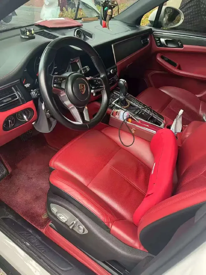 2021 Porsche Macan 2.0T 252HP L4 7DCT,autocango,china used car exporter,china ev exporter,chinese used car exporter,chinese used ev exporter