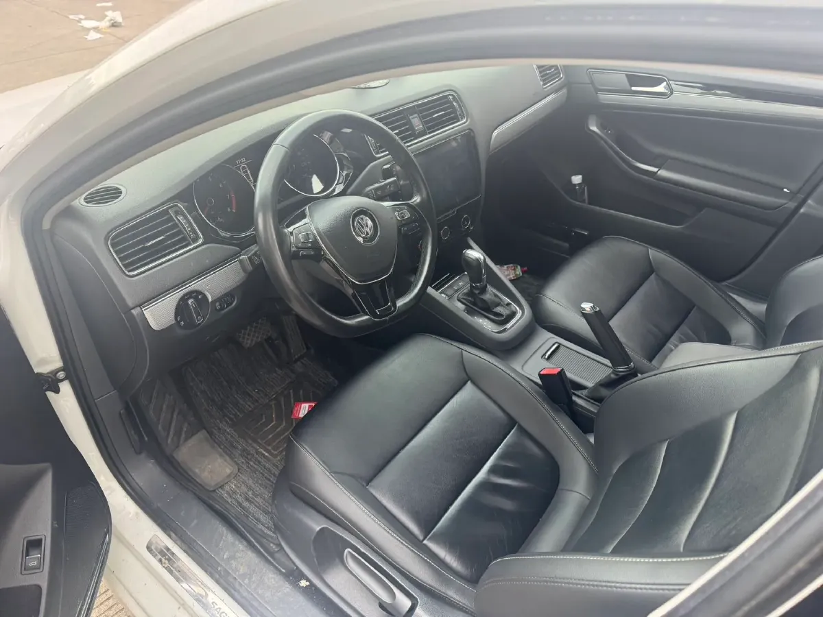 2018 Volkswagen Bora 1.4T 131HP L4 7DCT,autocango,china used car exporter,china ev exporter,chinese used car exporter,chinese used ev exporter