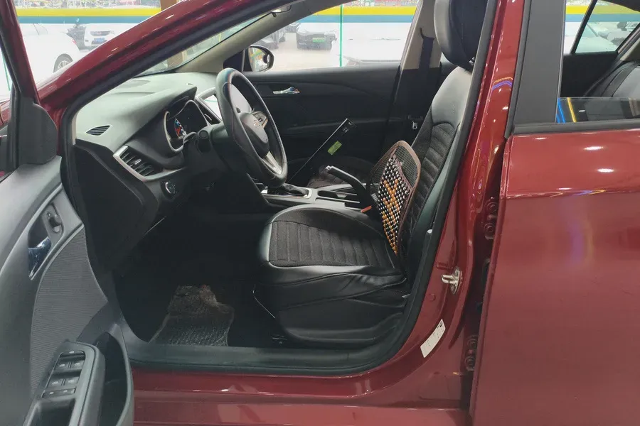 2019 Chevrolet Cavalier 1.5L 113HP L4 6AT,autocango,china used car exporter,china ev exporter,chinese used car exporter,chinese used ev exporter