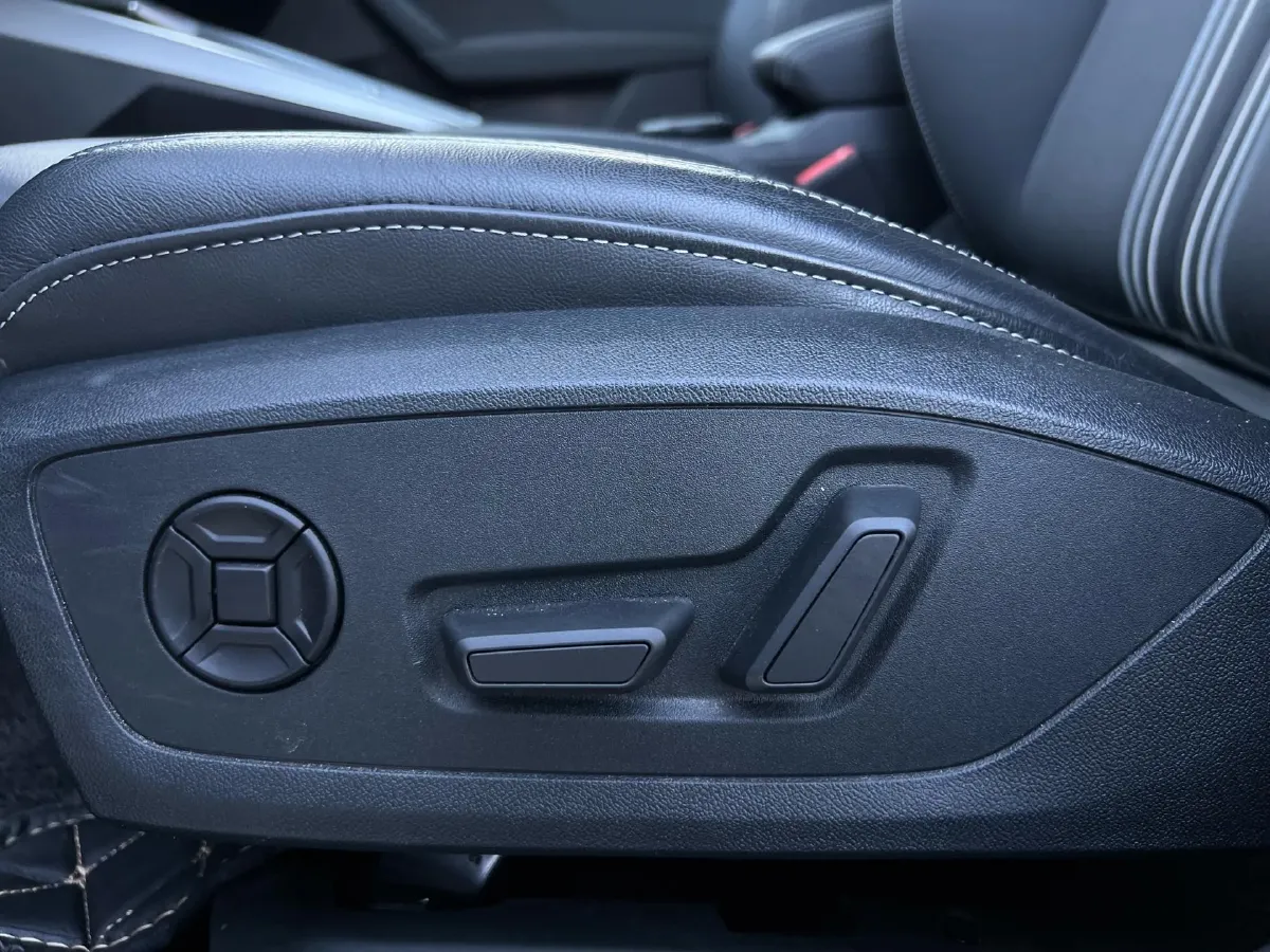 2022 Audi A3 1.4T 150HP L4 7DCT,autocango,china used car exporter,china ev exporter,chinese used car exporter,chinese used ev exporter