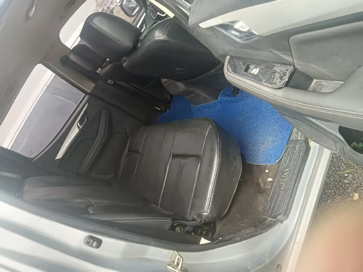 2020 ChangAn Kaicene KaiCheng F70 2.4T 218HP L4 6MT,autocango,china used car exporter,china ev exporter,chinese used car exporter,chinese used ev exporter