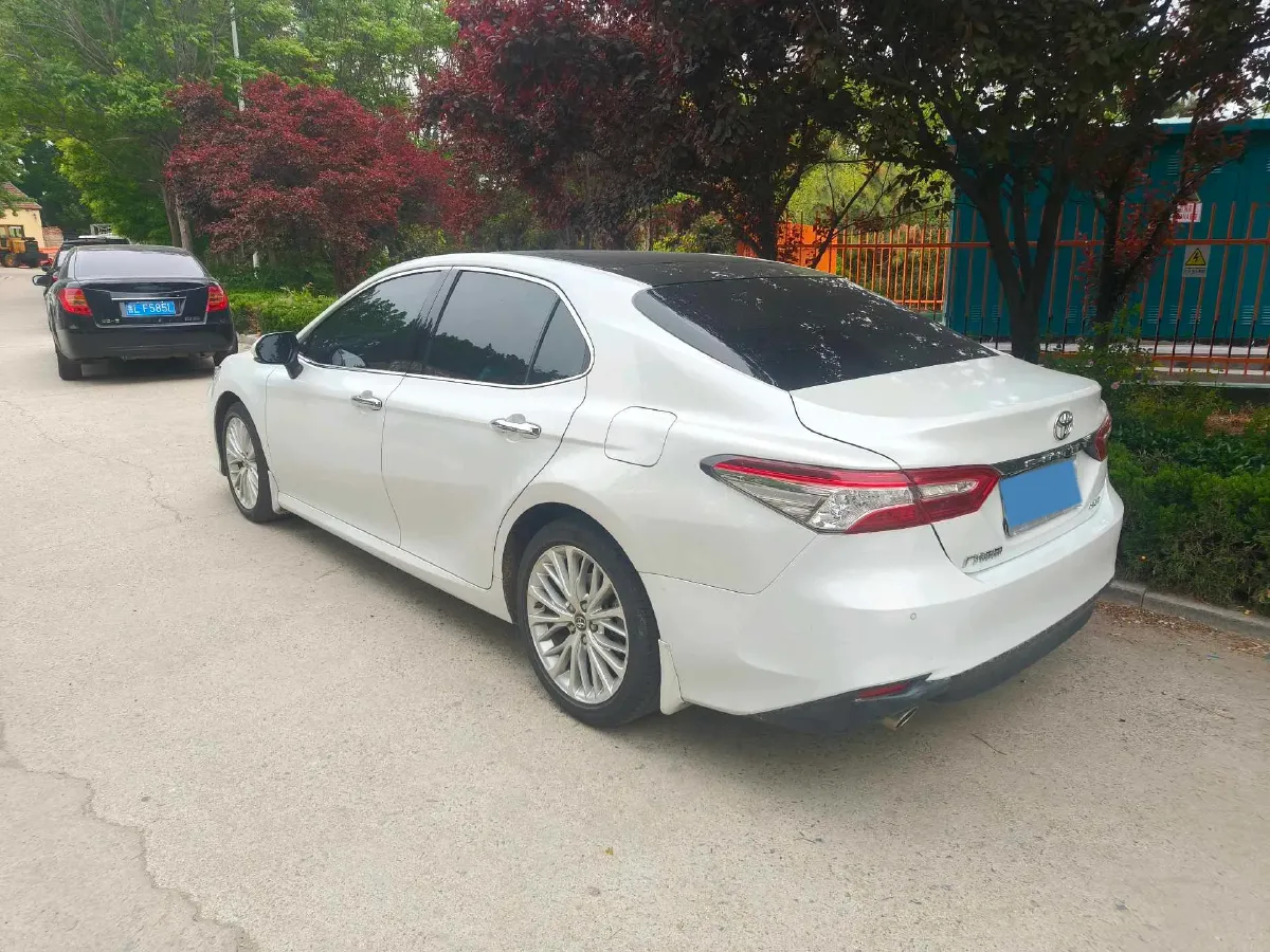 2019 Toyota Camry 2.5L 209HP L4 8AT,autocango,china used car exporter,china ev exporter,chinese used car exporter,chinese used ev exporter