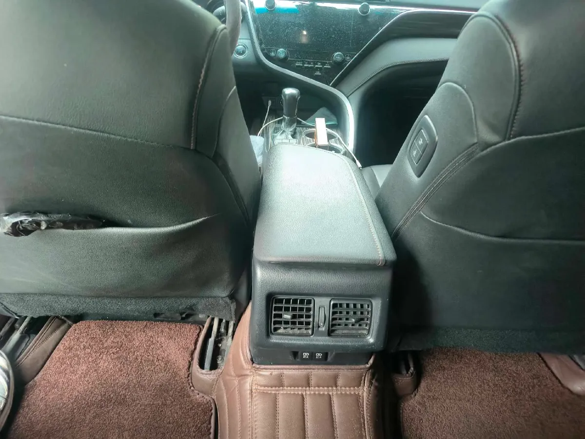 2019 Toyota Camry 2.5L 209HP L4 8AT,autocango,china used car exporter,china ev exporter,chinese used car exporter,chinese used ev exporter