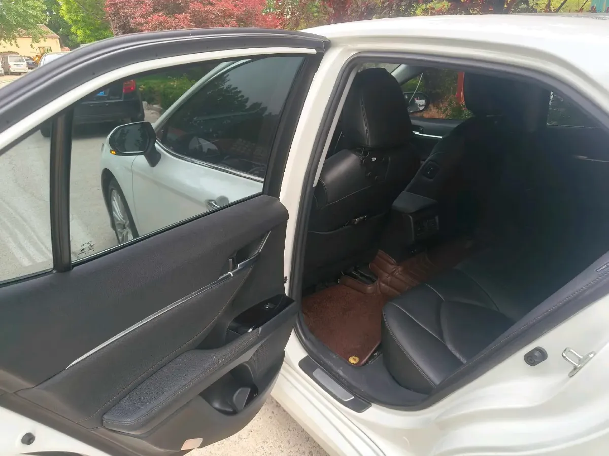 2019 Toyota Camry 2.5L 209HP L4 8AT,autocango,china used car exporter,china ev exporter,chinese used car exporter,chinese used ev exporter