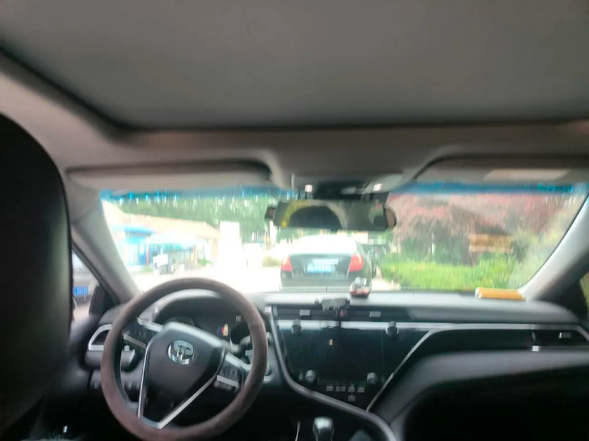 2019 Toyota Camry 2.5L 209HP L4 8AT,autocango,china used car exporter,china ev exporter,chinese used car exporter,chinese used ev exporter