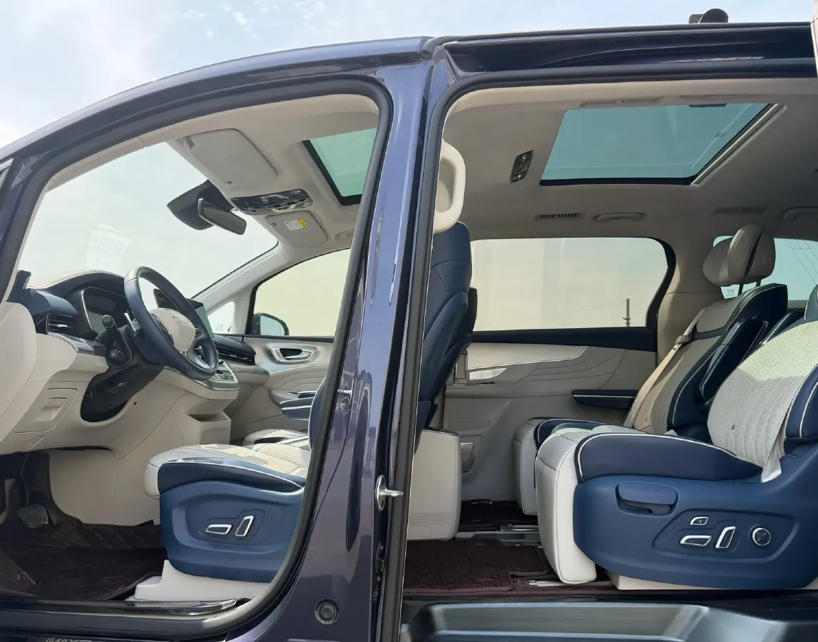 2021 Roewe iMAX8 2.0T 234HP L4 8AT,autocango,china used car exporter,china ev exporter,chinese used car exporter,chinese used ev exporter