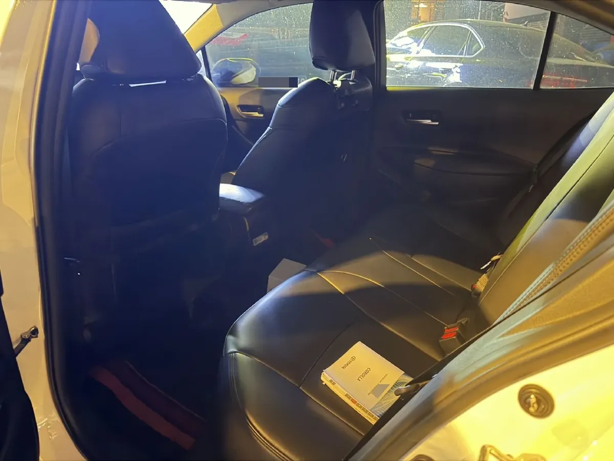 2021 Toyota Corolla 1.2T 116HP L4 CVT,autocango,china used car exporter,china ev exporter,chinese used car exporter,chinese used ev exporter