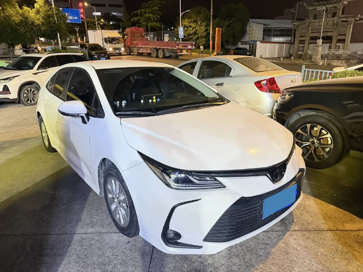 2021 Toyota Corolla 1.2T 116HP L4 CVT,autocango,china used car exporter,china ev exporter,chinese used car exporter,chinese used ev exporter