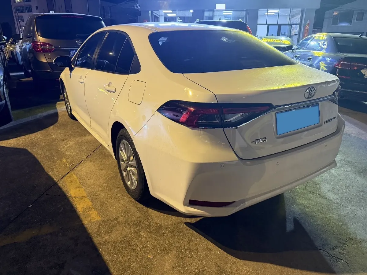 2021 Toyota Corolla 1.2T 116HP L4 CVT,autocango,china used car exporter,china ev exporter,chinese used car exporter,chinese used ev exporter