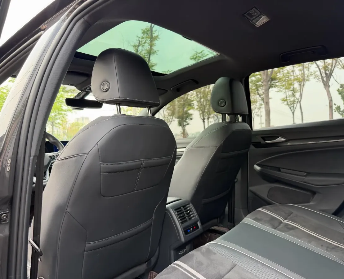 2023 Volkswagen Golf 1.4T 150HP L4 7DCT,autocango,china used car exporter,china ev exporter,chinese used car exporter,chinese used ev exporter