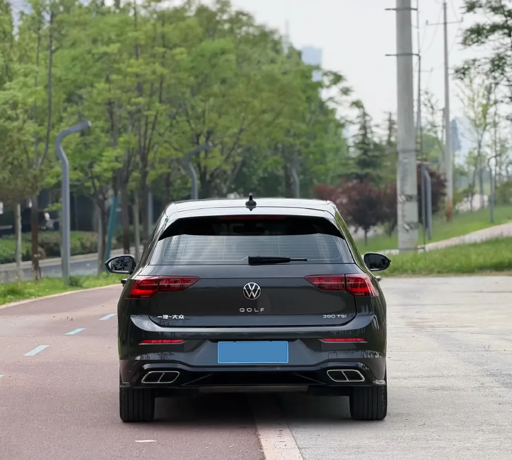 2023 Volkswagen Golf 1.4T 150HP L4 7DCT,autocango,china used car exporter,china ev exporter,chinese used car exporter,chinese used ev exporter