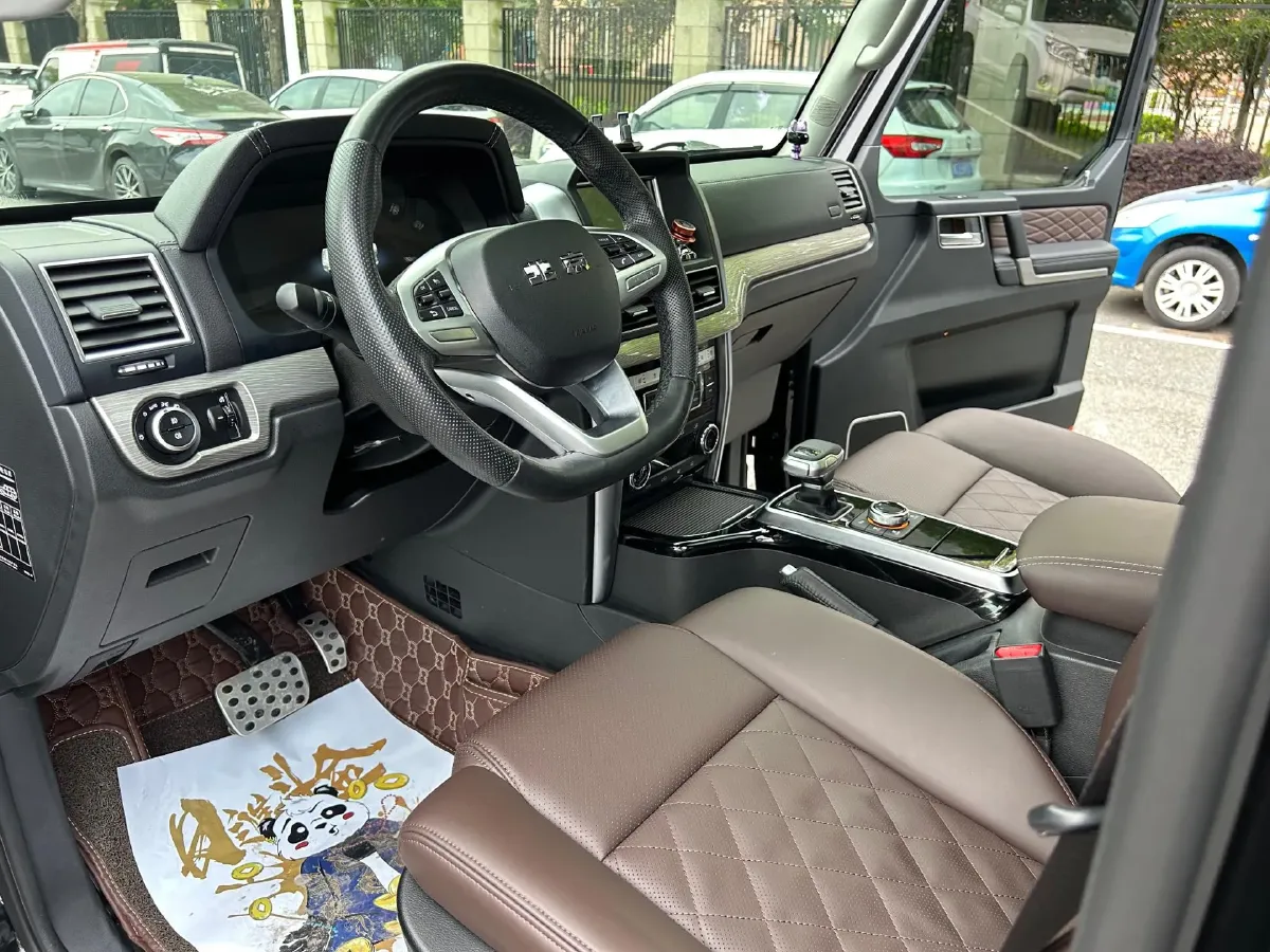 2020 Beijing BJ80 3.0T 280HP V6 8AT,autocango,china used car exporter,china ev exporter,chinese used car exporter,chinese used ev exporter