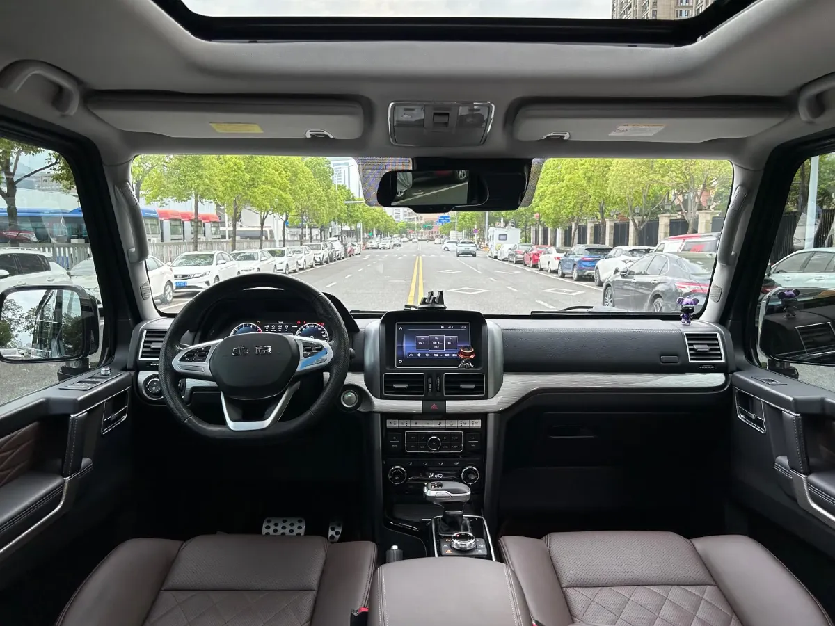 2020 Beijing BJ80 3.0T 280HP V6 8AT,autocango,china used car exporter,china ev exporter,chinese used car exporter,chinese used ev exporter