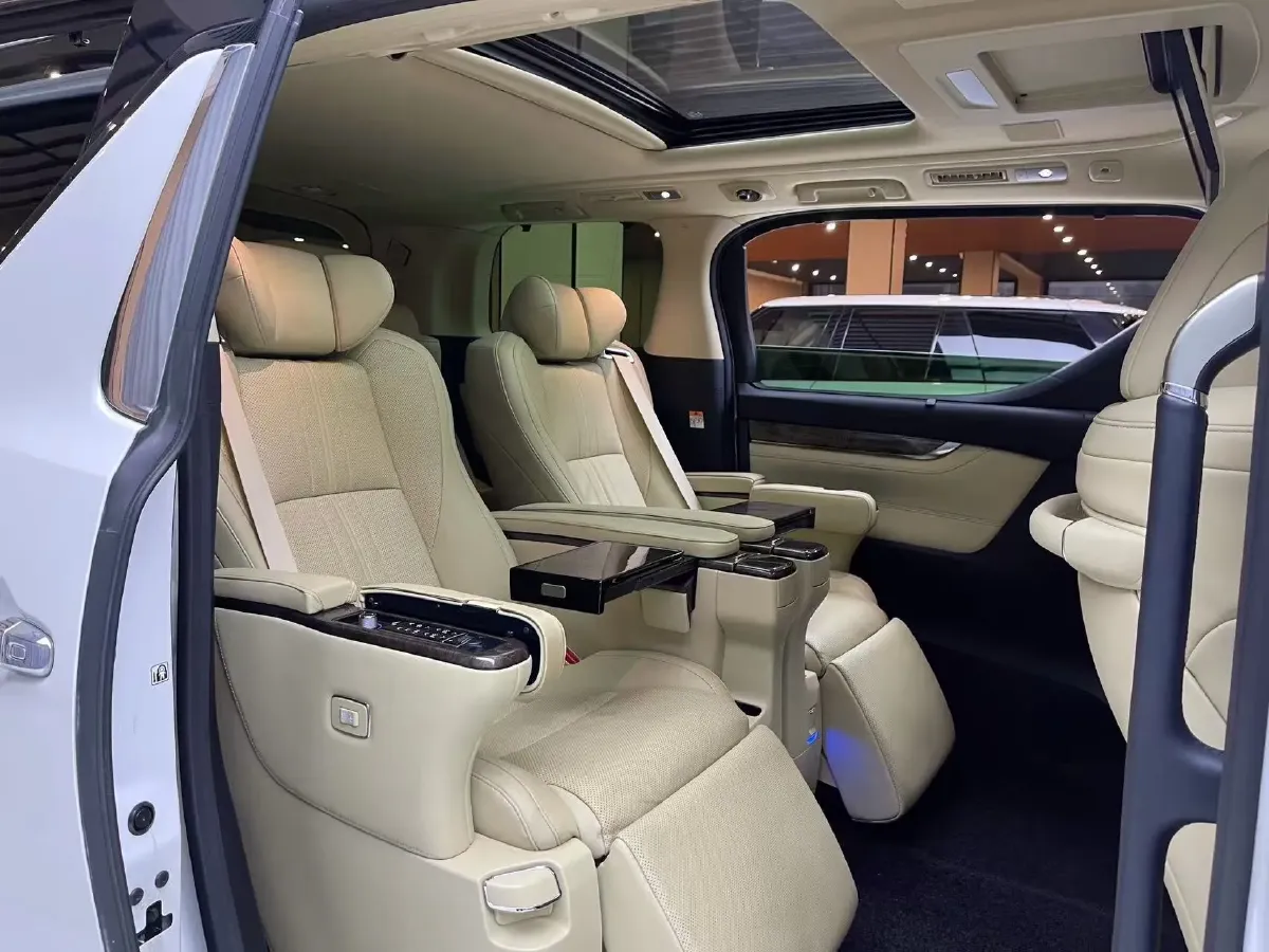 2019 Toyota Vellfire 2.5L 117HP L4 E-CVT Hybrid,autocango,china used car exporter,china ev exporter,chinese used car exporter,chinese used ev exporter