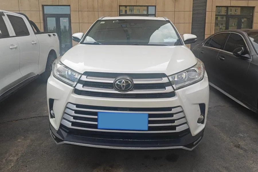 2018 Toyota Highlander 2.0T 220HP L4 6AT,autocango,china used car exporter,china ev exporter,chinese used car exporter,chinese used ev exporter