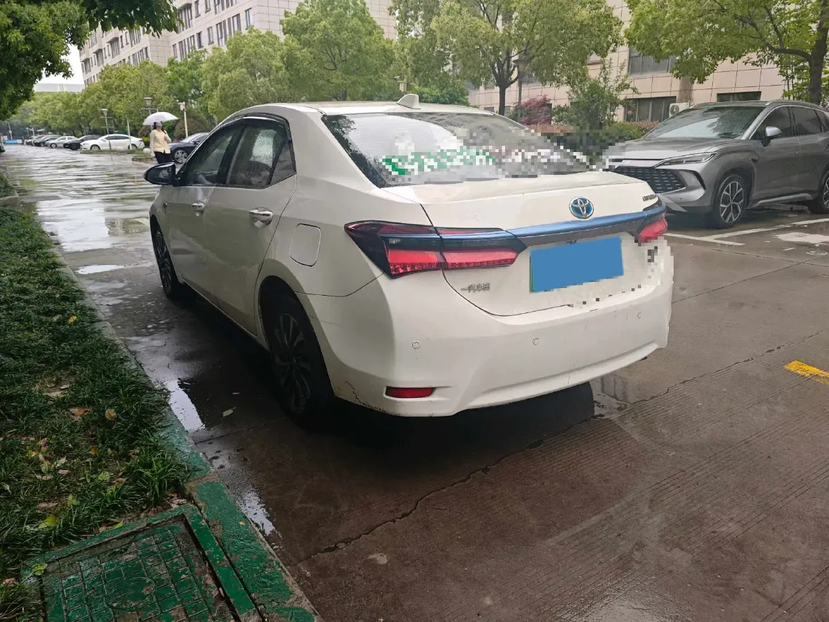 2020 Toyota Corolla Hybird E+ 1.8L 99HP L4 E-CVT PHEV 10.5KWH,autocango,china used car exporter,china ev exporter,chinese used car exporter,chinese used ev exporter