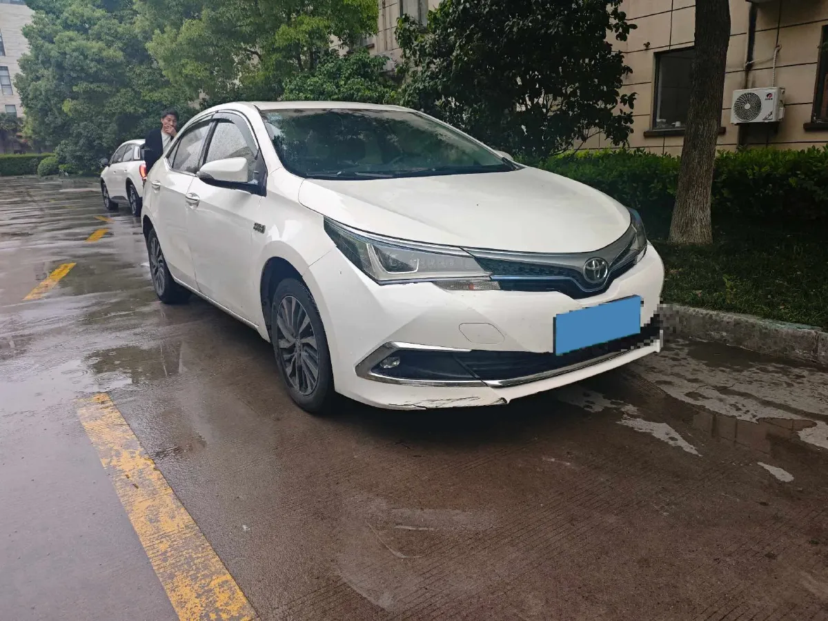 2020 Toyota Corolla Hybird E+ 1.8L 99HP L4 E-CVT PHEV 10.5KWH,autocango,china used car exporter,china ev exporter,chinese used car exporter,chinese used ev exporter