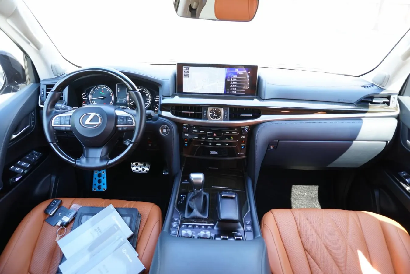 2019 Lexus LX 5.7L 367HP V8 8AT,autocango,china used car exporter,china ev exporter,chinese used car exporter,chinese used ev exporter