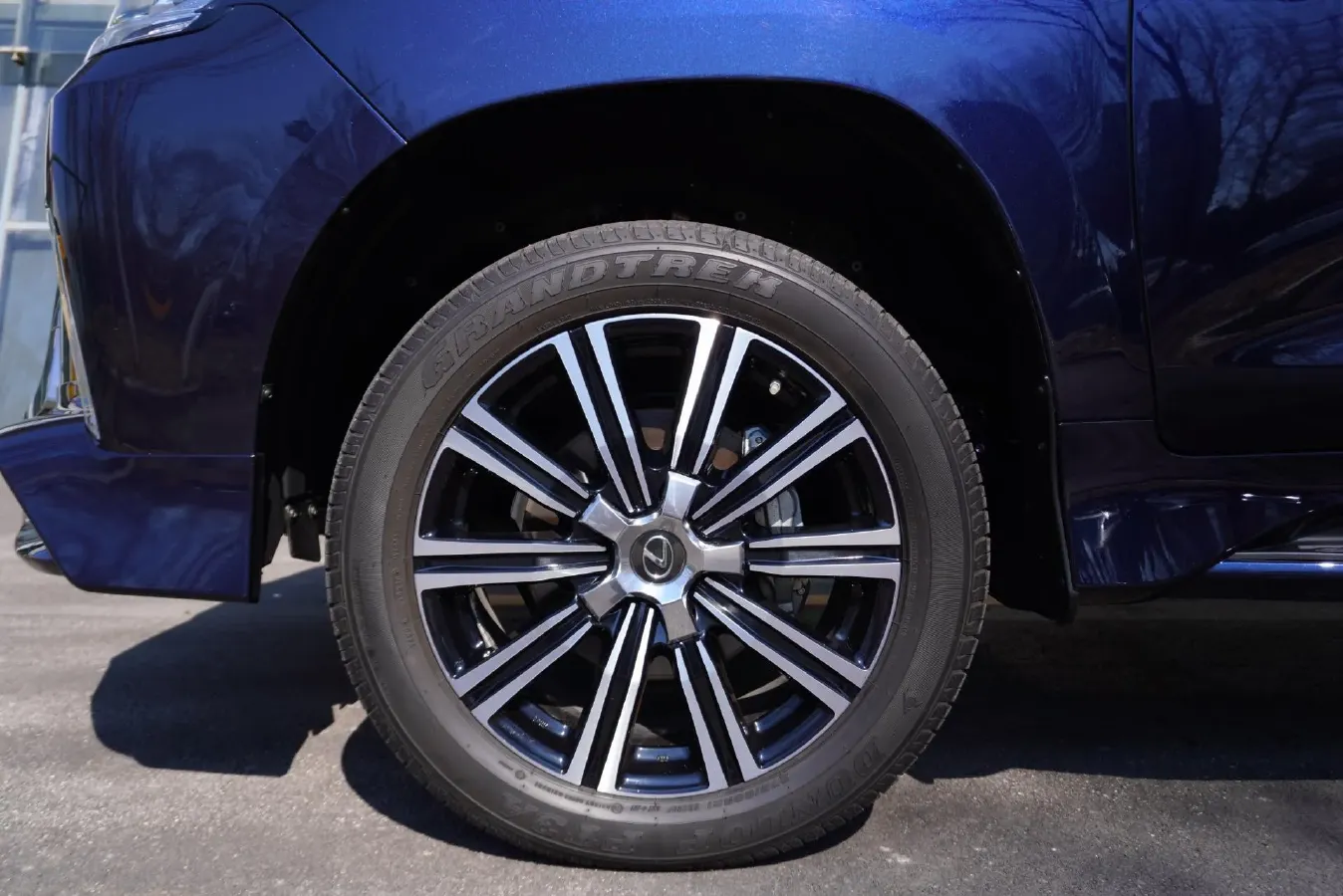 2019 Lexus LX 5.7L 367HP V8 8AT,autocango,china used car exporter,china ev exporter,chinese used car exporter,chinese used ev exporter