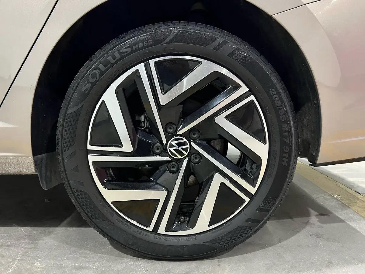 2023 Volkswagen Sagitar 1.4T 150HP L4 7DCT,autocango,china used car exporter,china ev exporter,chinese used car exporter,chinese used ev exporter