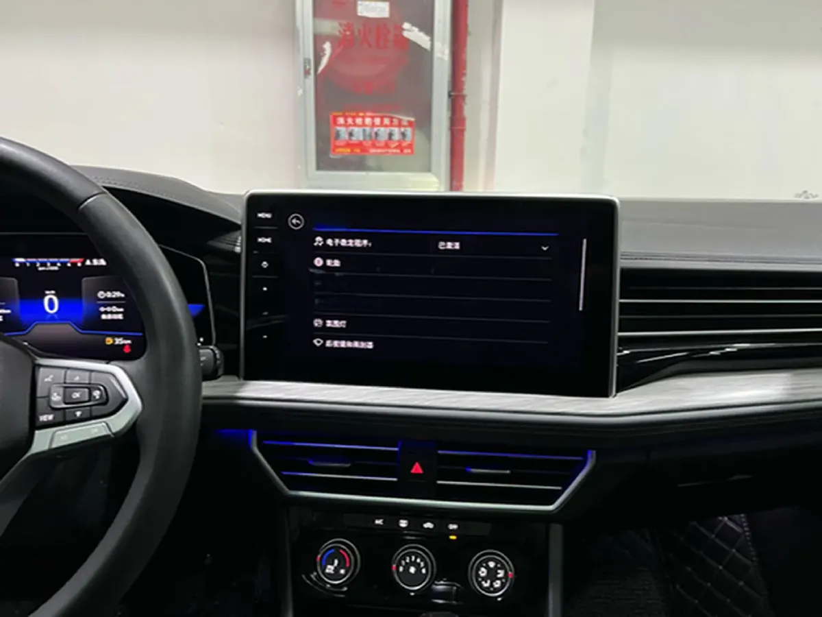 2023 Volkswagen Sagitar 1.4T 150HP L4 7DCT,autocango,china used car exporter,china ev exporter,chinese used car exporter,chinese used ev exporter