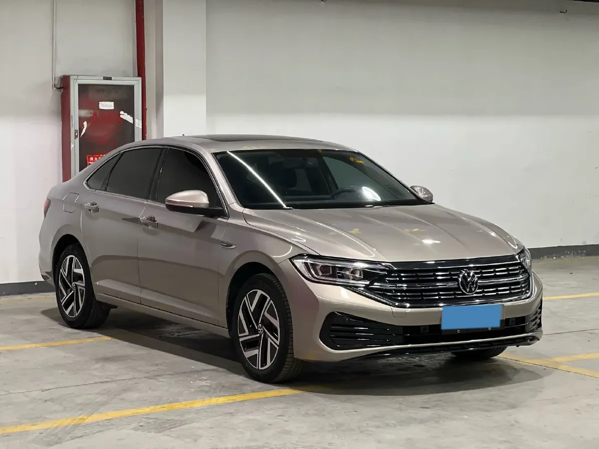 2023 Volkswagen Sagitar 1.4T 150HP L4 7DCT,autocango,china used car exporter,china ev exporter,chinese used car exporter,chinese used ev exporter
