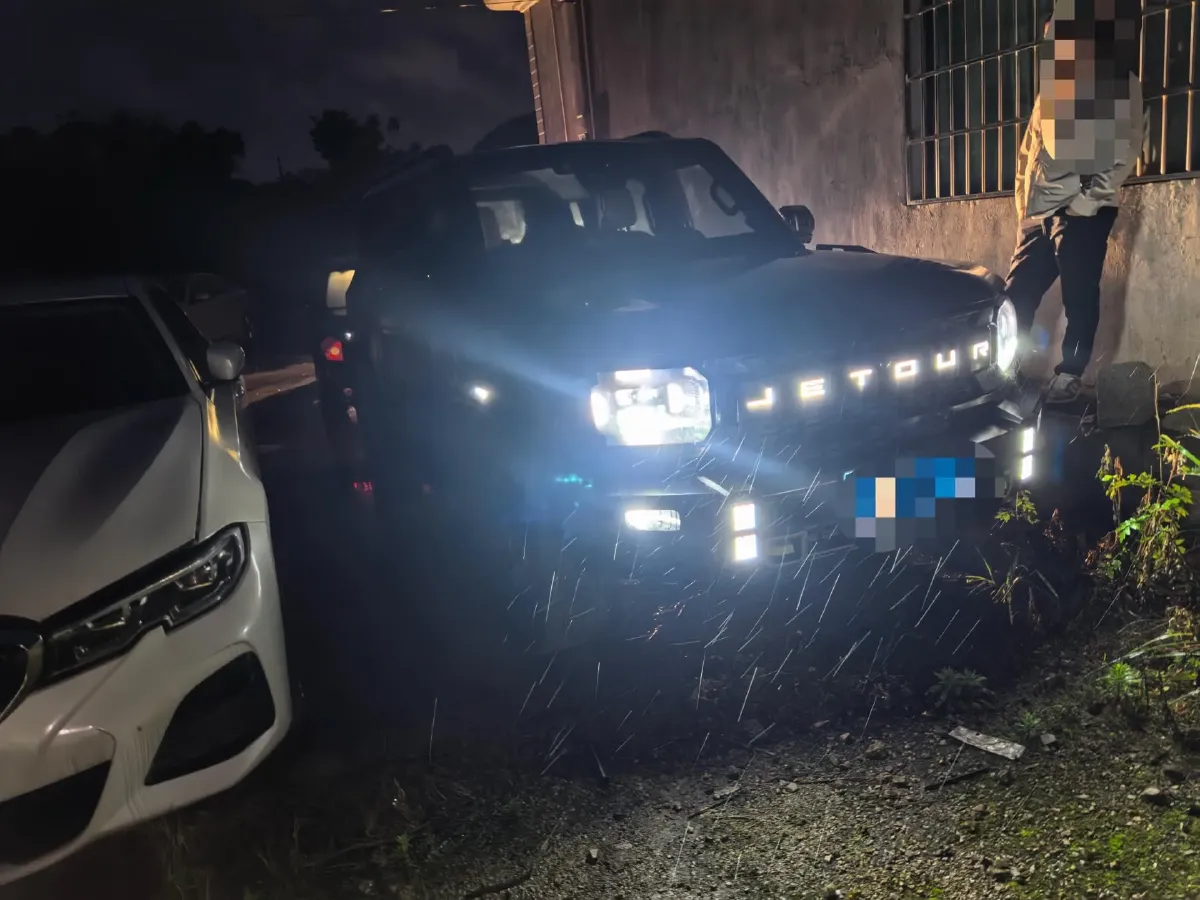 2023 Jetour Traveller 2.0T 254HP L4 7DCT,autocango,china used car exporter,china ev exporter,chinese used car exporter,chinese used ev exporter