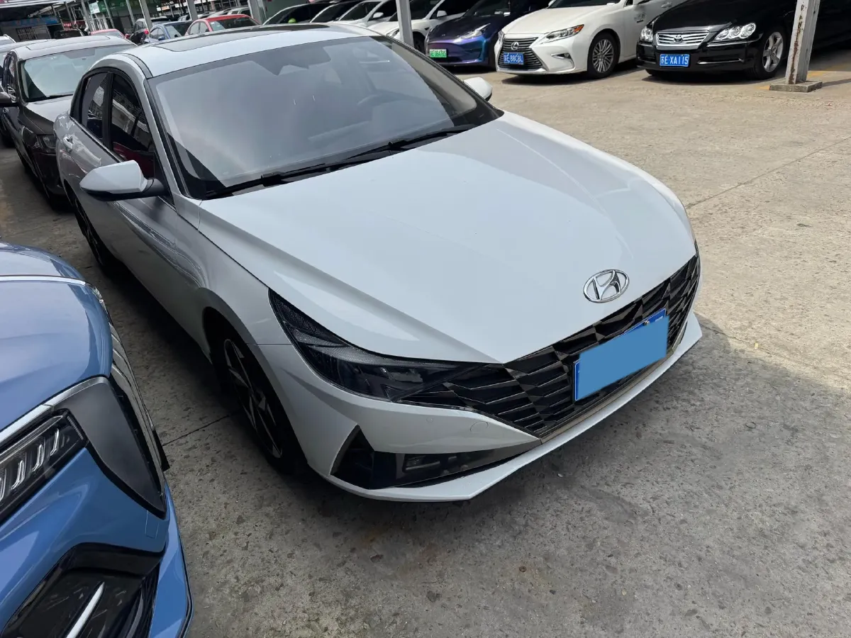 2022 Hyundai Elantra 1.5L 115HP L4 CVT,autocango,china used car exporter,china ev exporter,chinese used car exporter,chinese used ev exporter